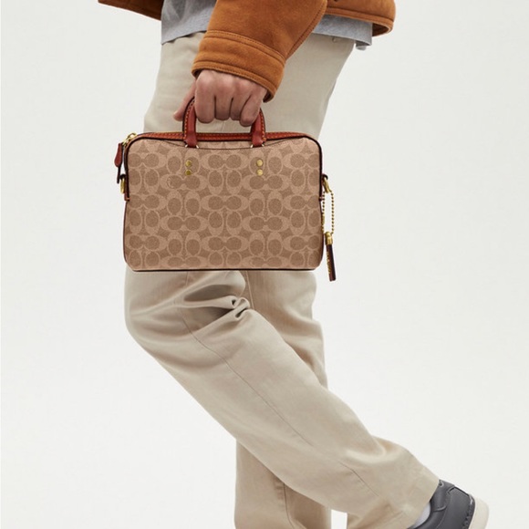 NWT Coach Outlet Rogue Slim Brief 25 In Signature Canvas - Picture 3 of 12